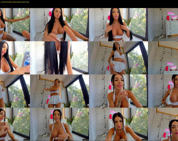 britney_charm